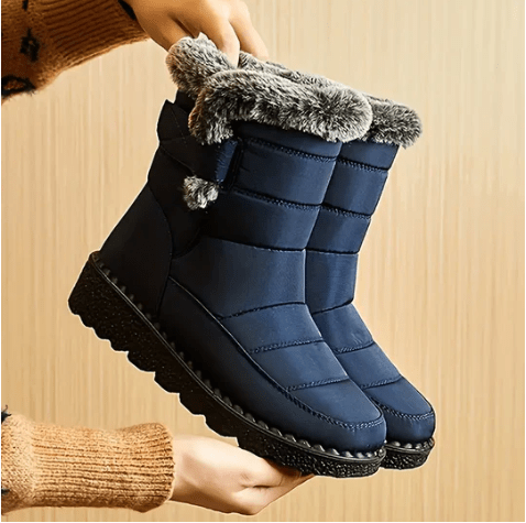 Insulated Women's Snow Boots