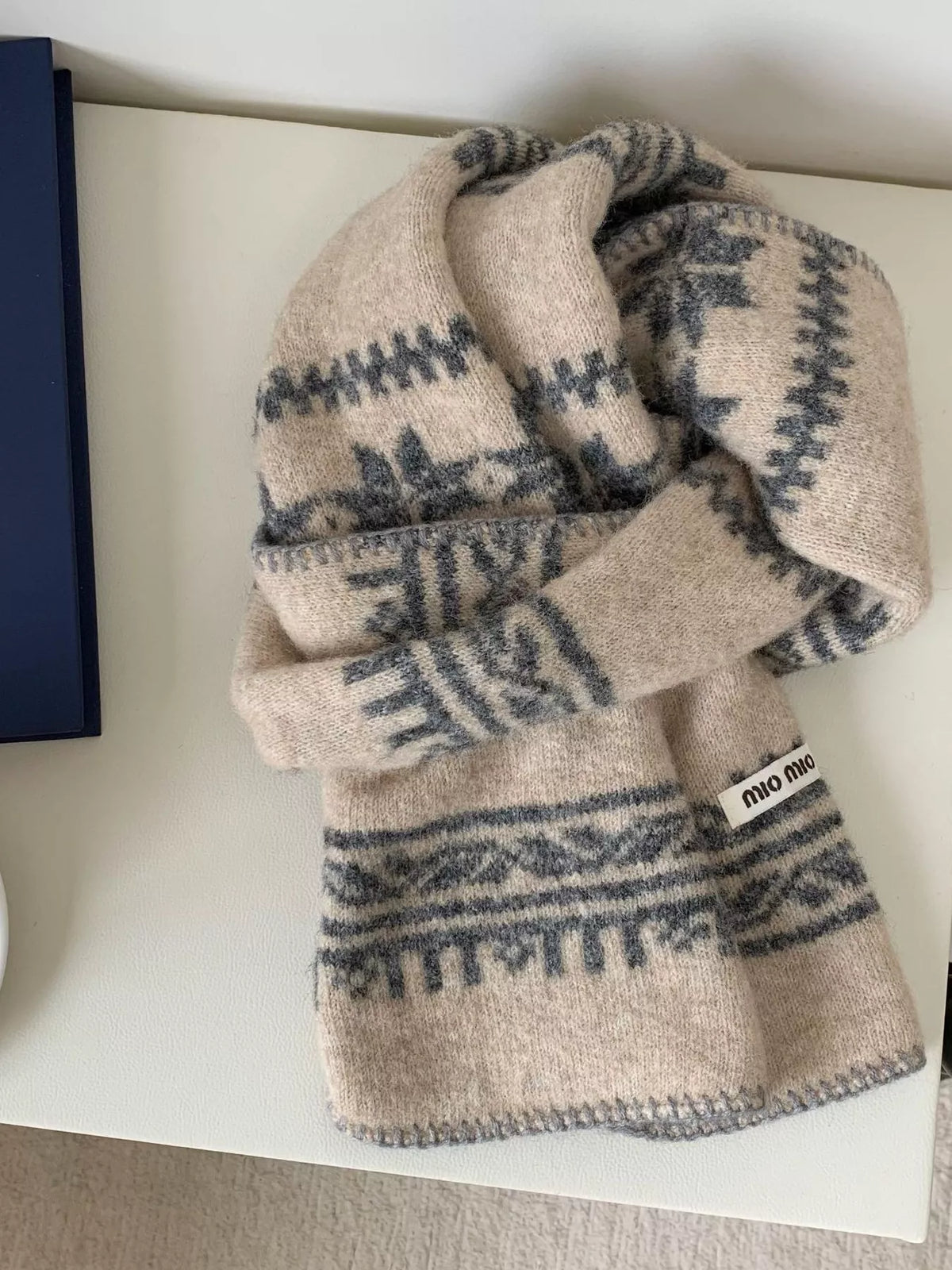 Vintage Pattern Knitted Scarf