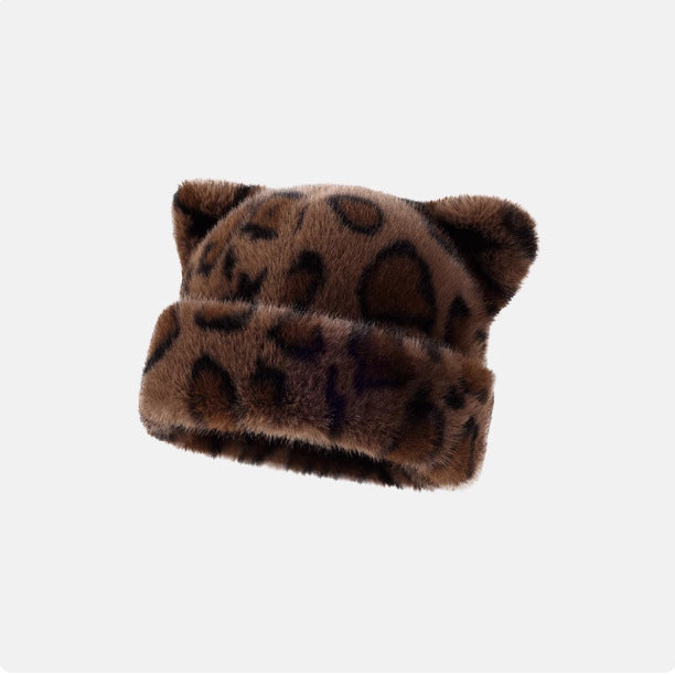 Chic Leopard Fuzzy Beanie – Soft Plush Winter Hat for Women, Cozy & Vintage Style