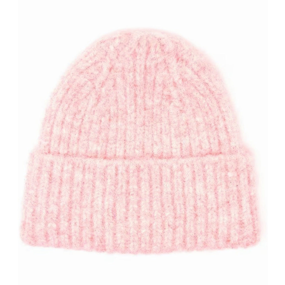 Ultra-Soft Cashmere Blend Beanie: Cozy Winter Style