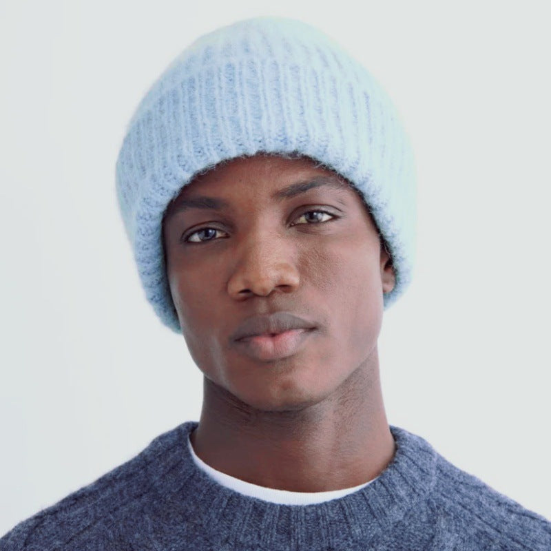 Ultra-Soft Cashmere Blend Beanie: Cozy Winter Style