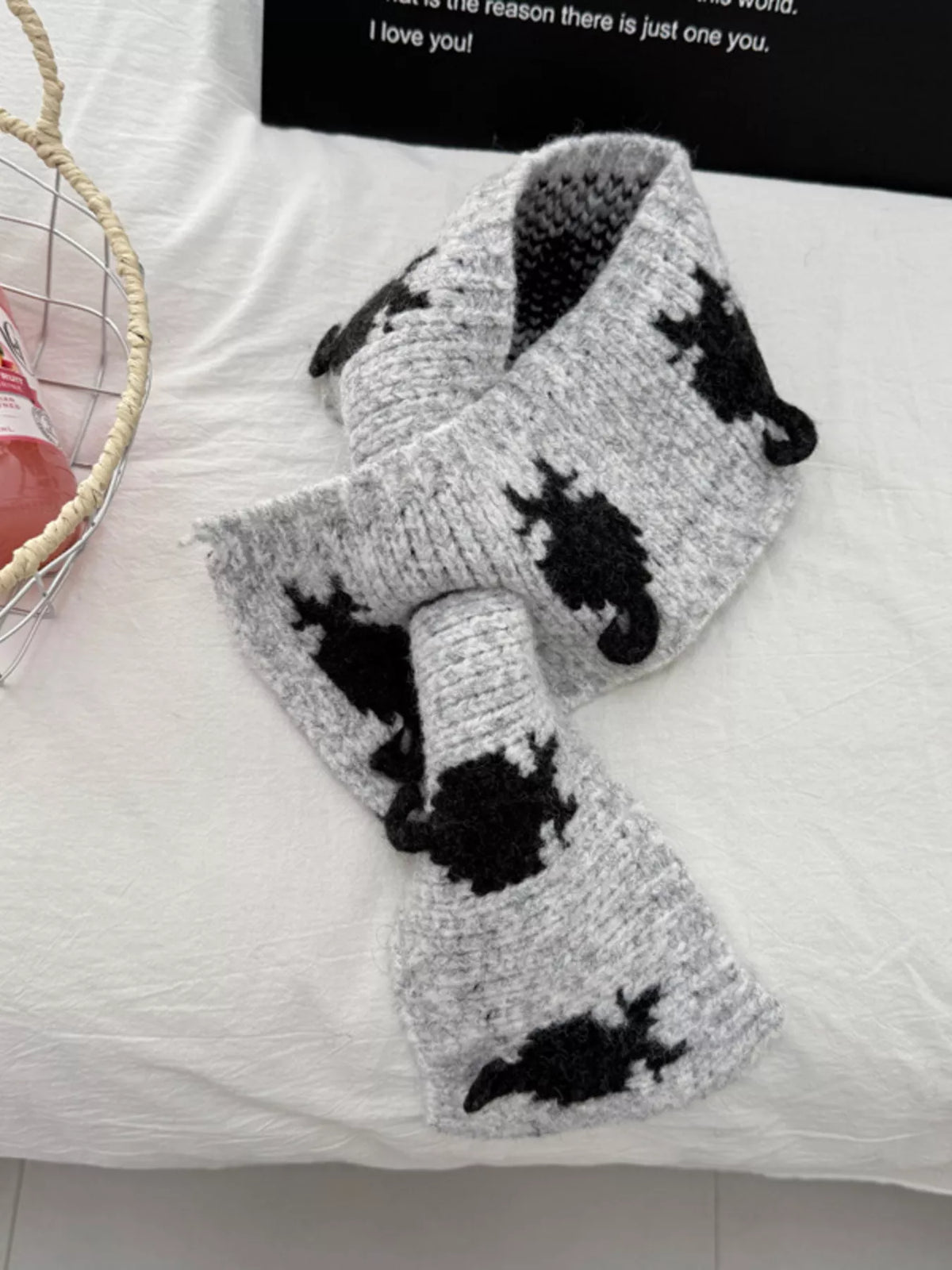 Knitted Contrast Pattern Warm Scarf