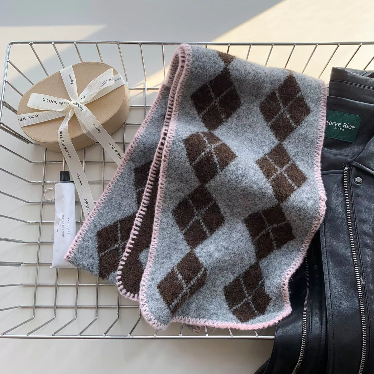 Argyle Pattern Warm Scarf